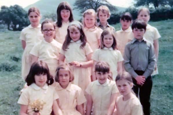 1974 Pupils on Tor Field